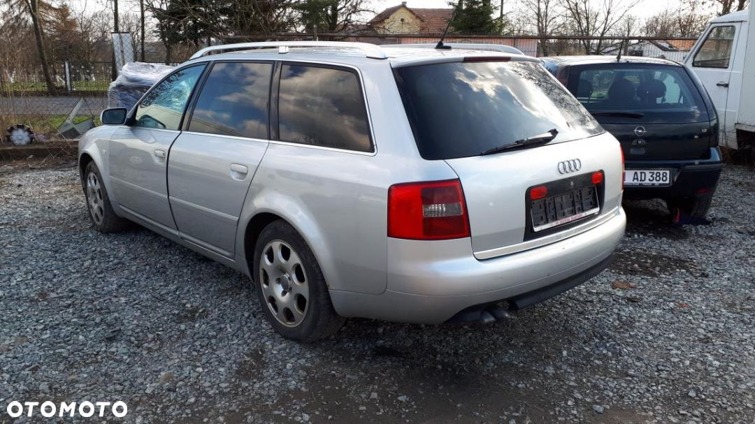 części do Audi A6 C5 lift kombi 2.5 tdi 120kW BDG srebrna LY7W - 3