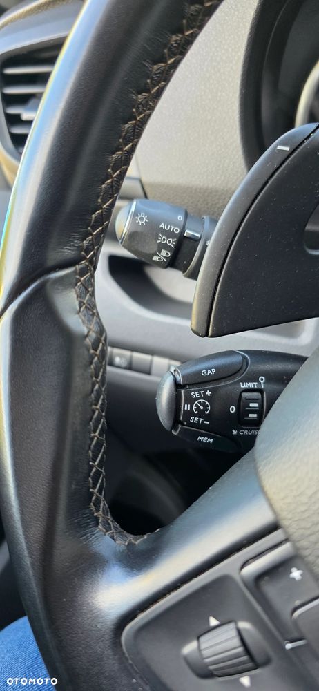 Peugeot Expert L3H1 2.0 HDI 122KM AUTOMAT 8-biegów - 19