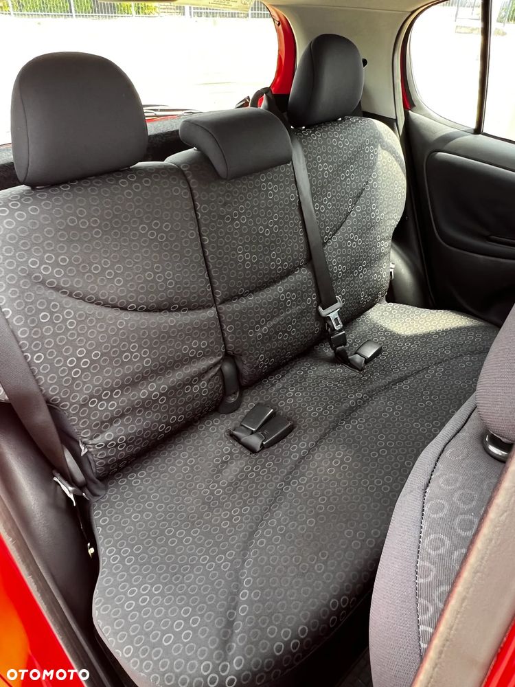 Toyota Yaris 1.0 Sol MM - 11