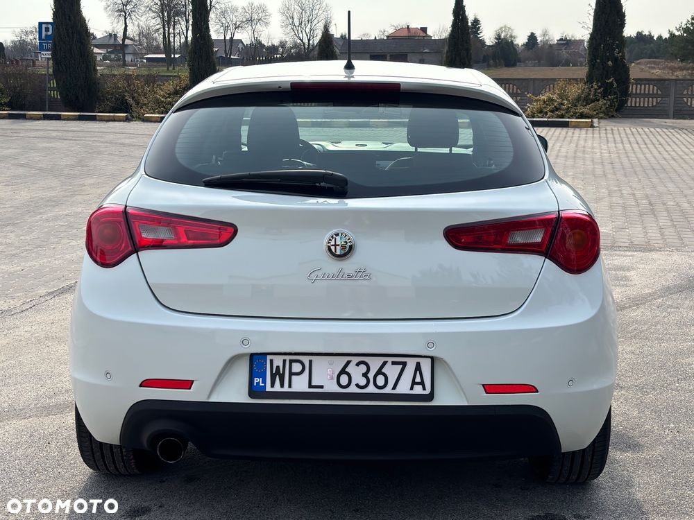 Alfa Romeo Giulietta - 6