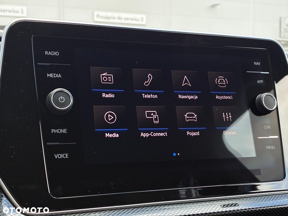 Volkswagen T-Cross - 13
