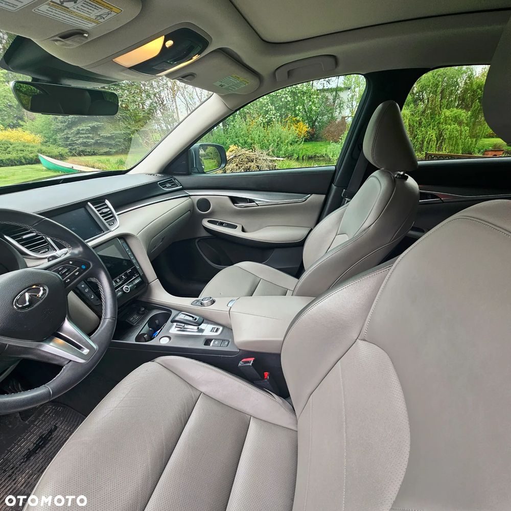 Infiniti QX50 - 17