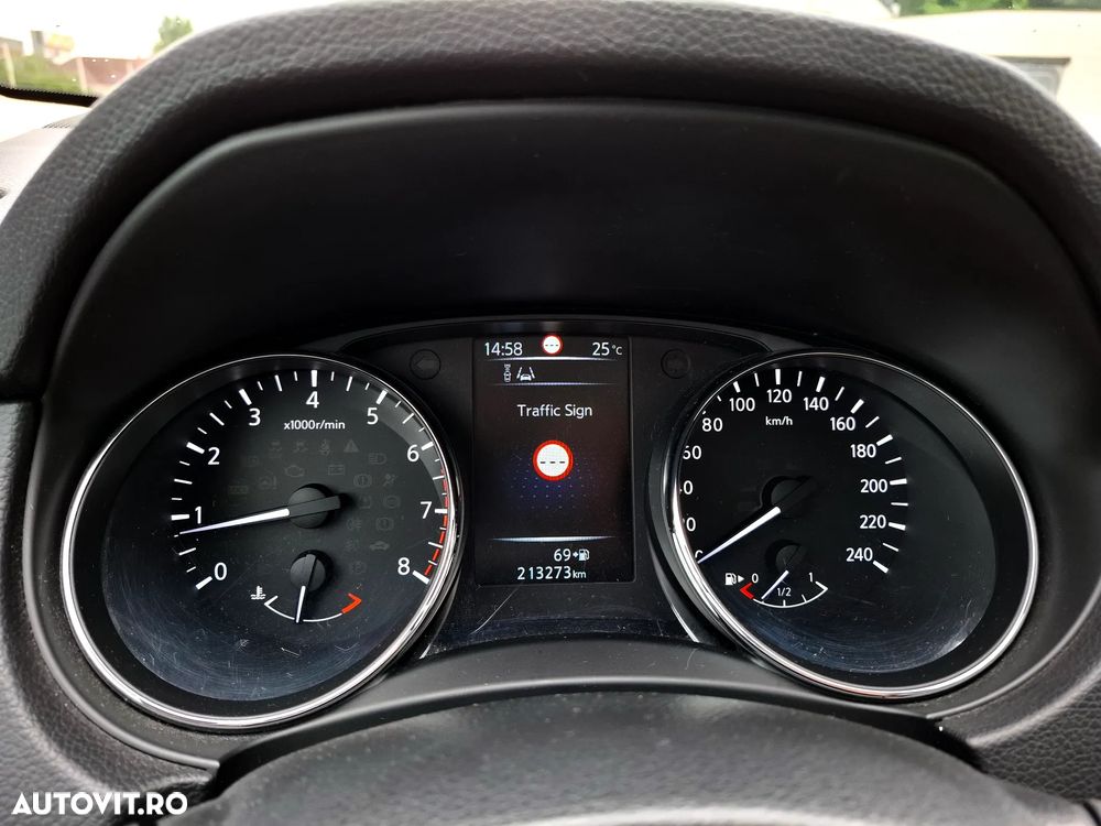 Nissan Qashqai 1.6 DIG-T N-Connecta - 18