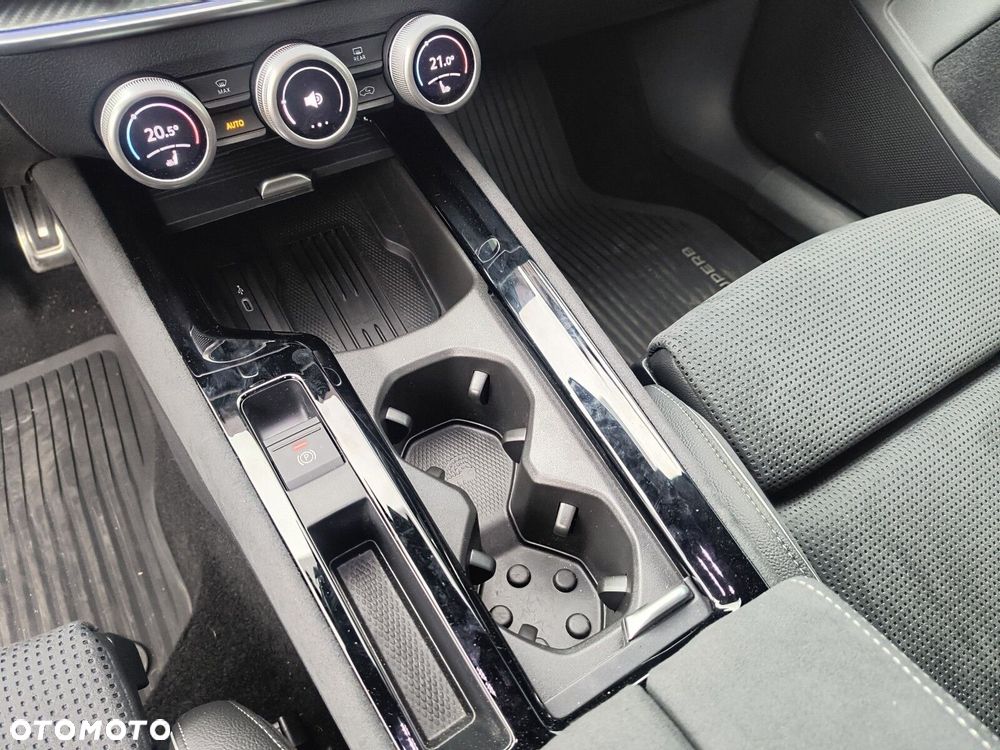 Skoda Superb - 16