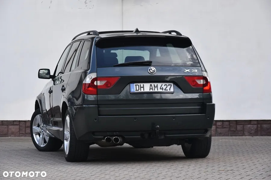 BMW X3 3.0i - 10