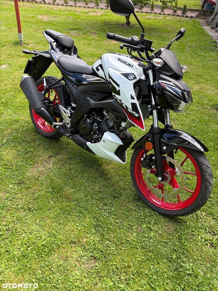 Suzuki GSX - 1