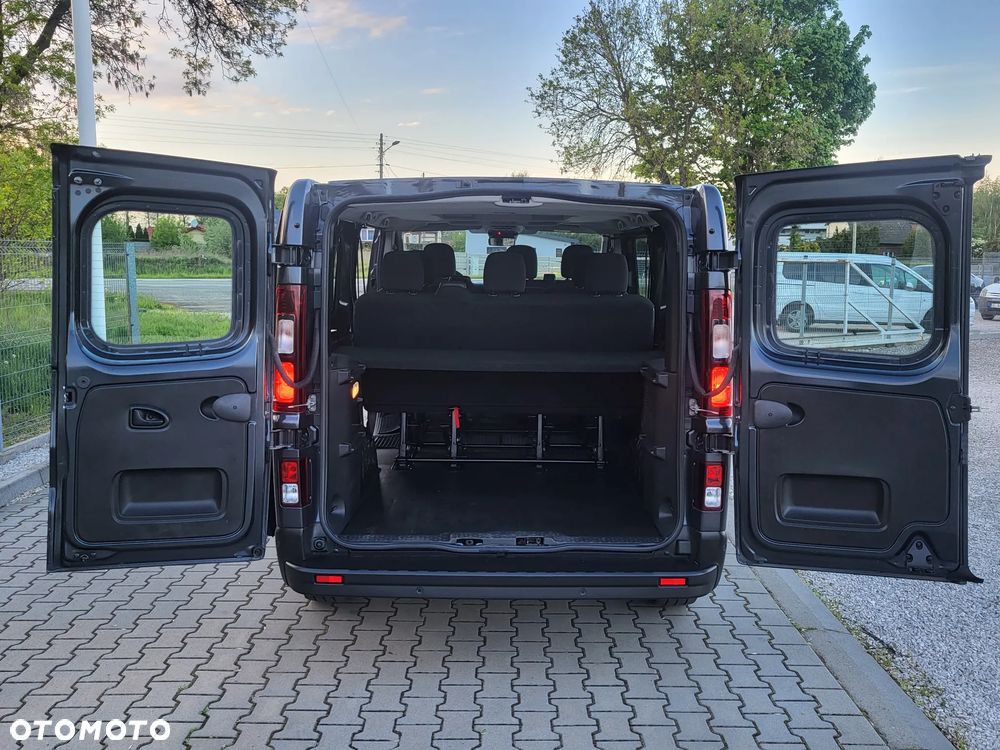 Renault Trafic - 13