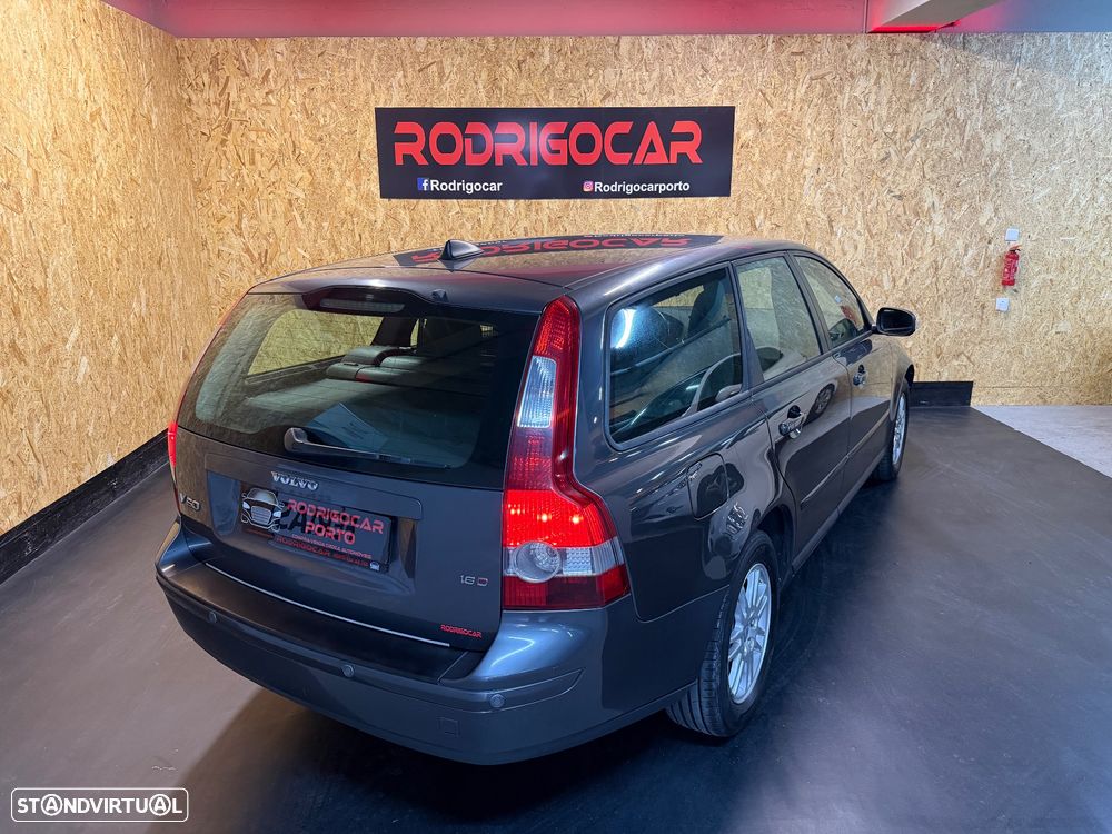 Volvo V50 1.6 D Momentum - 3