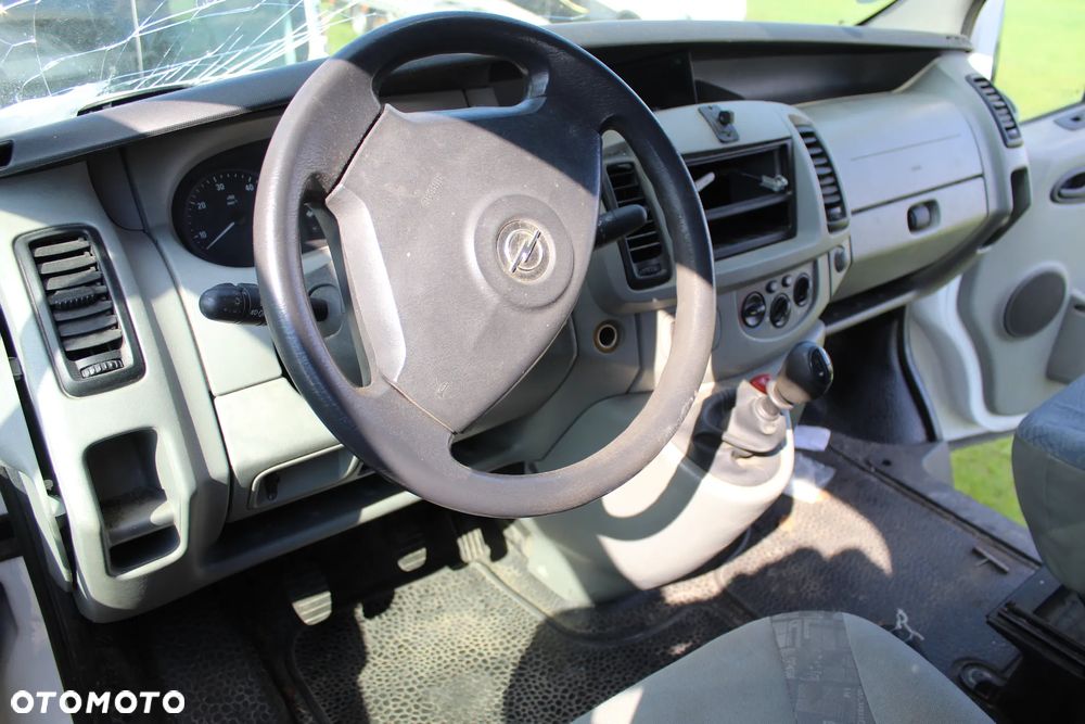Opel Vivaro 1,9 DTI Kamper - 11