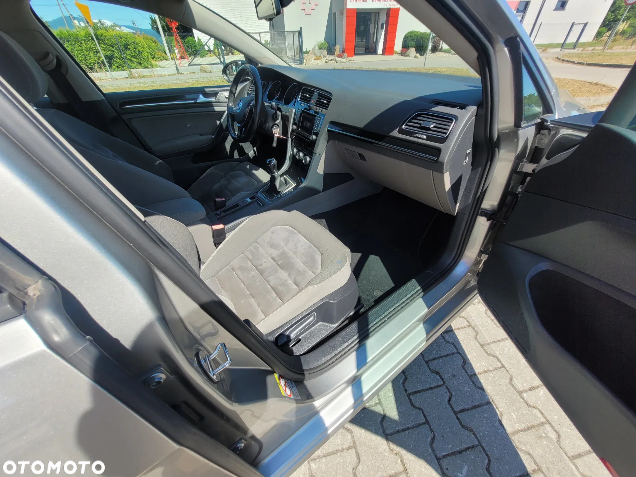 Volkswagen Golf VII 1.4 TSI BMT Highline - 23