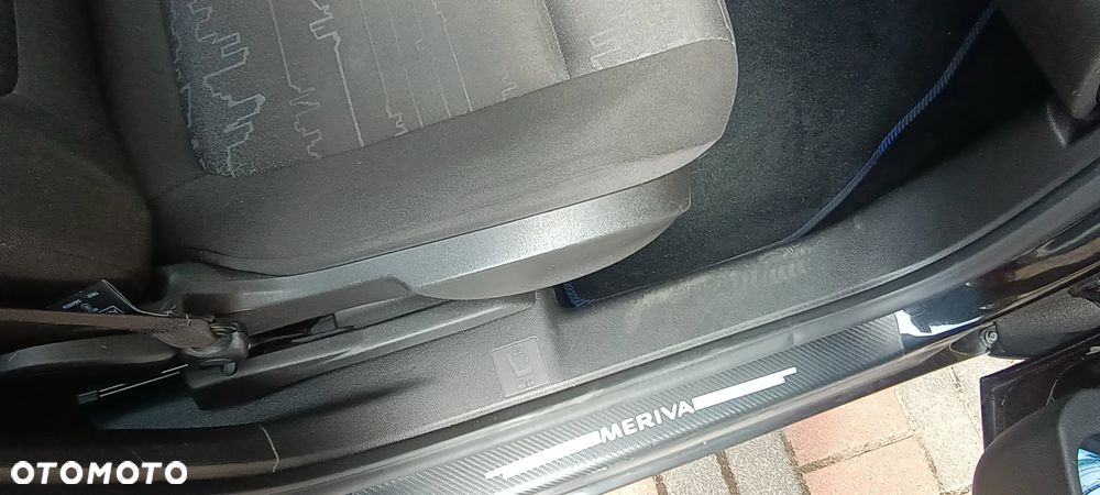 Opel Meriva - 17