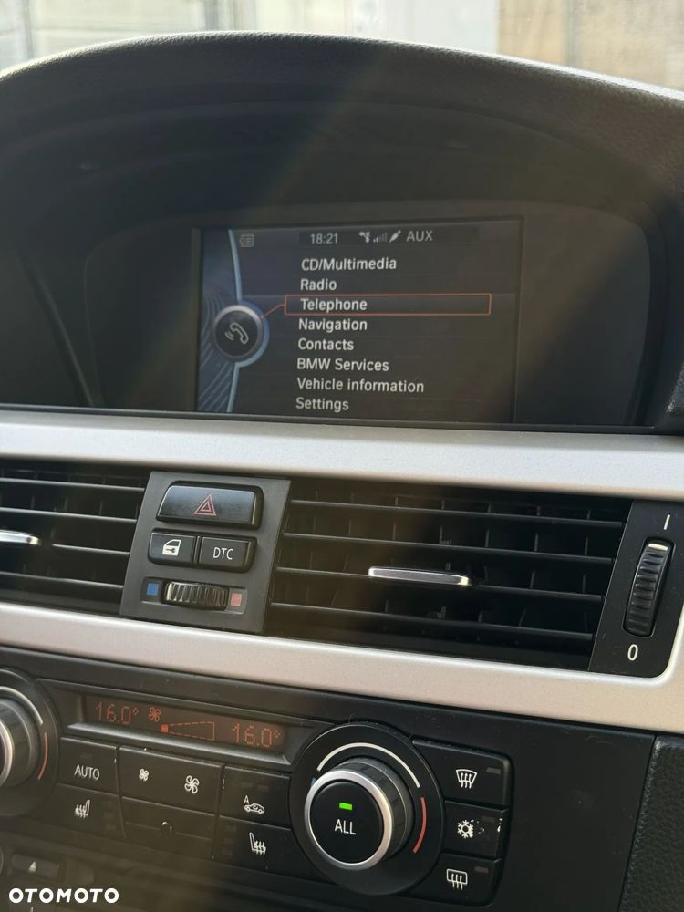 BMW Seria 3 320i - 17