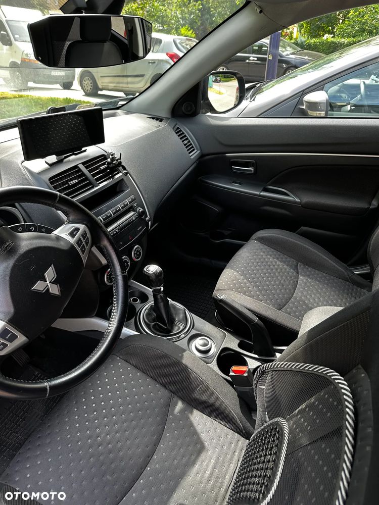 Mitsubishi ASX 1.8 DID Instyle 4WD AS&G - 14
