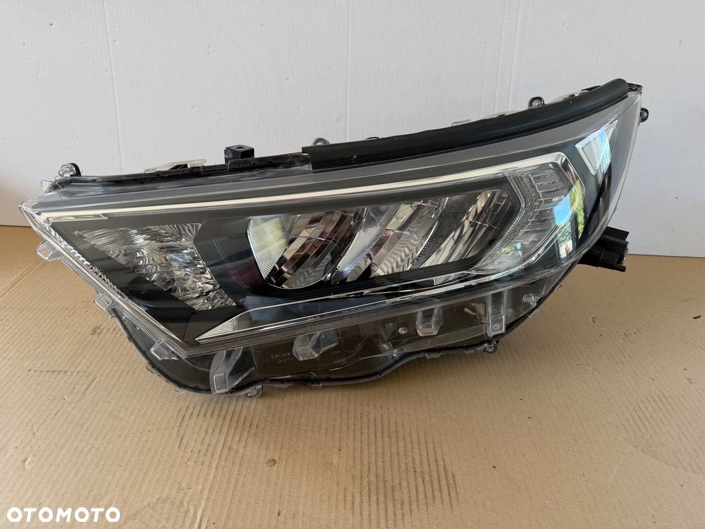 TOYOTA RAV4 2019- REFLEKTOR LAMPA PRZÓD FULL LED LEWA