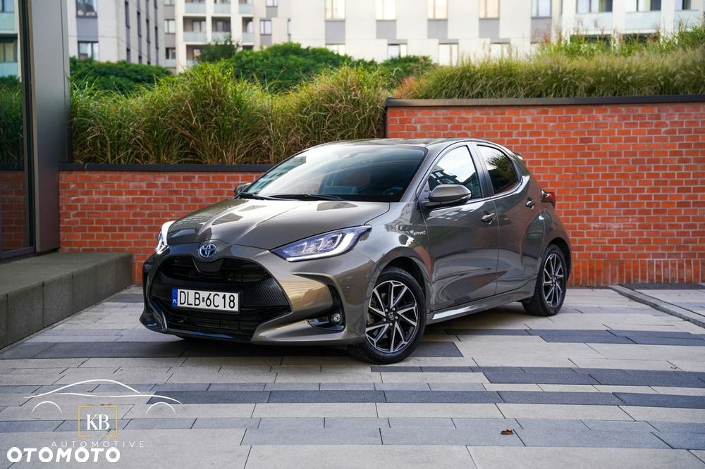 Toyota Yaris Hybrid 1.5 Premiere Edition - 2