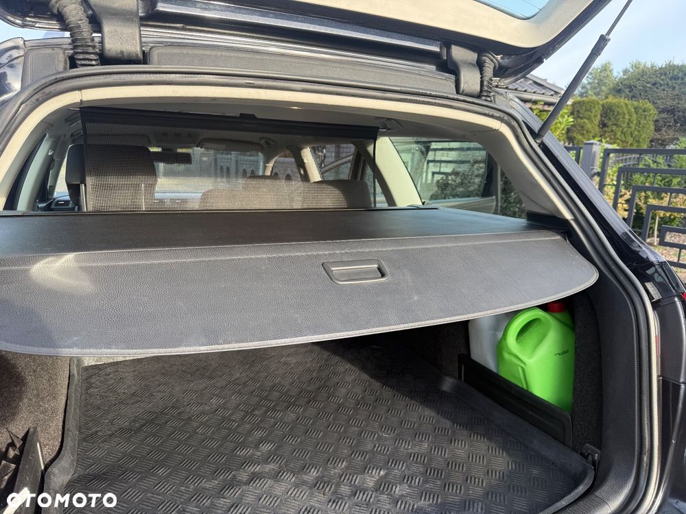 Volkswagen Passat 1.6 TDI Comfortline - 7