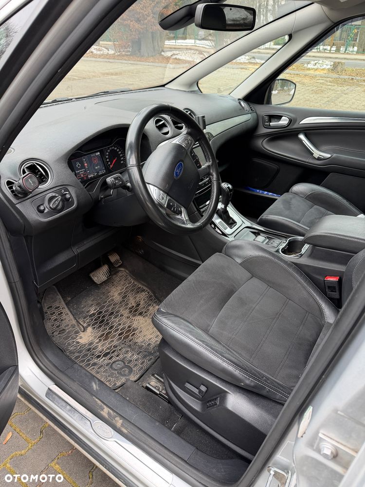 Ford S-Max 2.0 TDCi DPF Titanium - 11