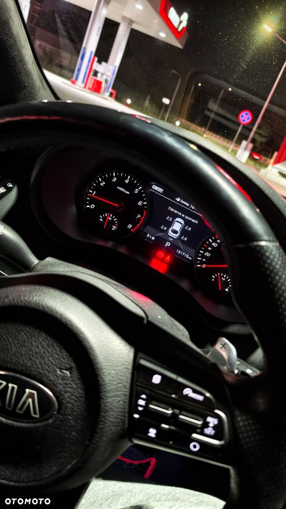 Kia Stinger 2.0 T-GDI GT Line - 13