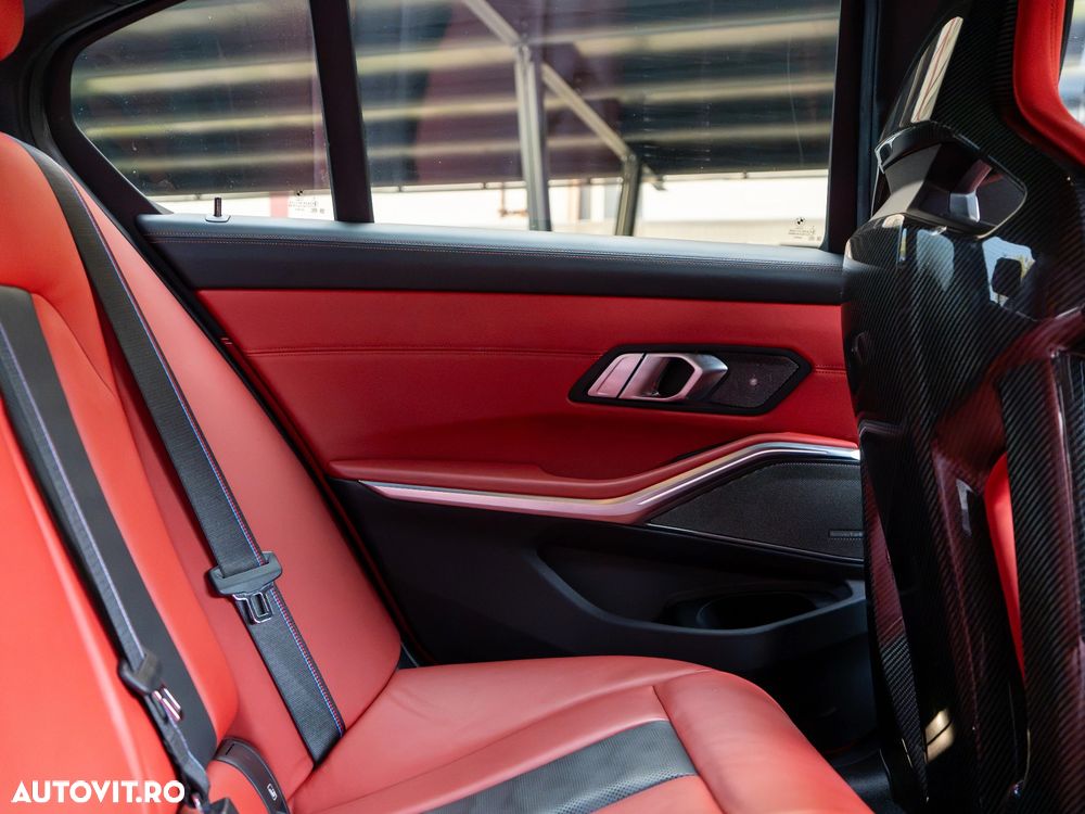 BMW M3 Competition xDrive AT - 33