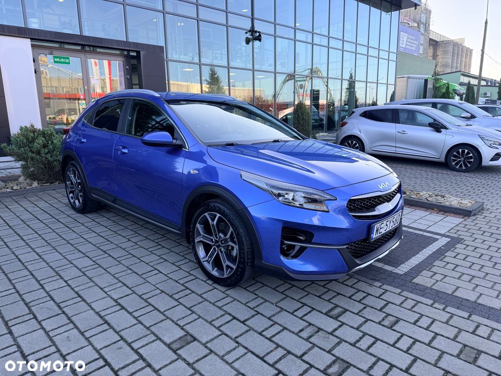 Kia XCeed 1.5 T-GDI M - 4