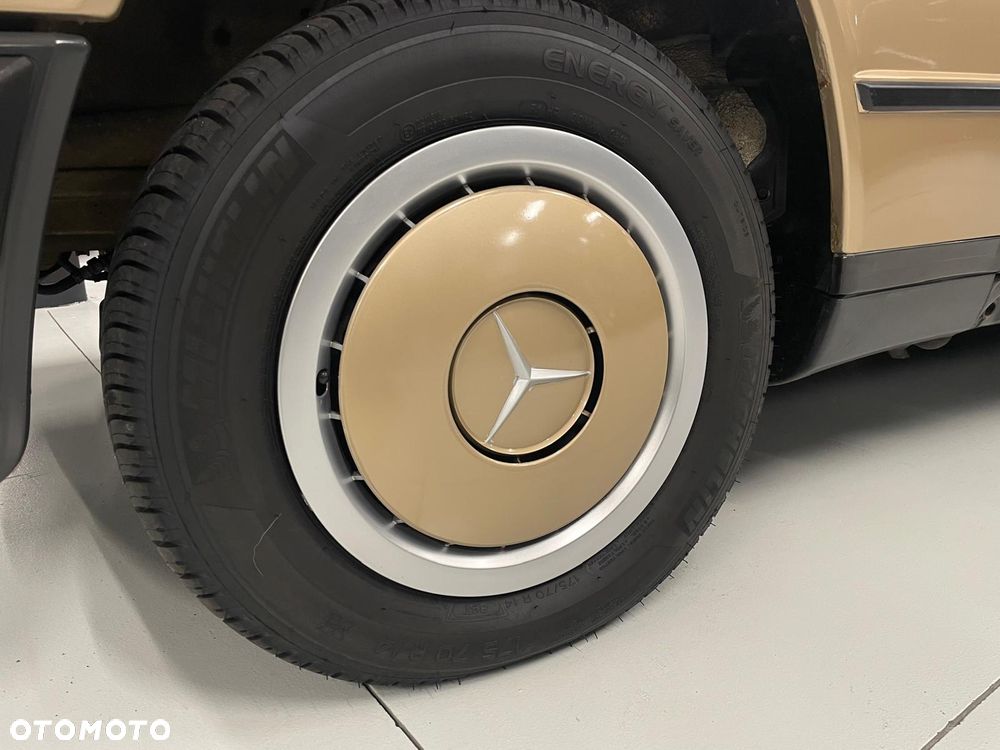 Mercedes-Benz W201 (190) - 15