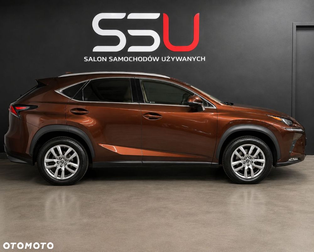 Lexus NX 300 Comfort AWD - 12