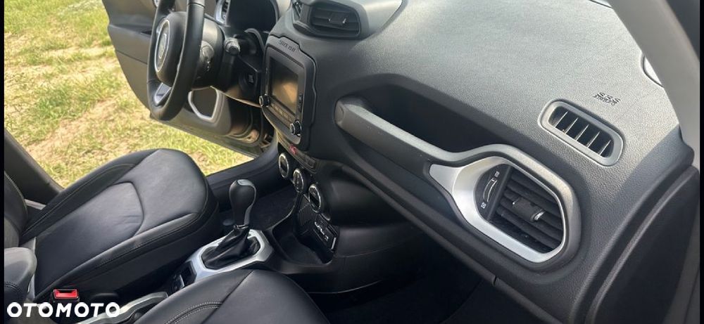 Jeep Renegade 1.4 MultiAir DSG Business Line - 26