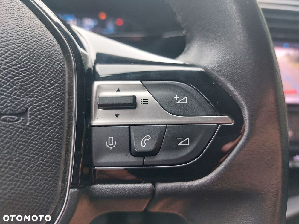 Peugeot 308 1.5 BlueHDi Allure S&S EAT8 - 16