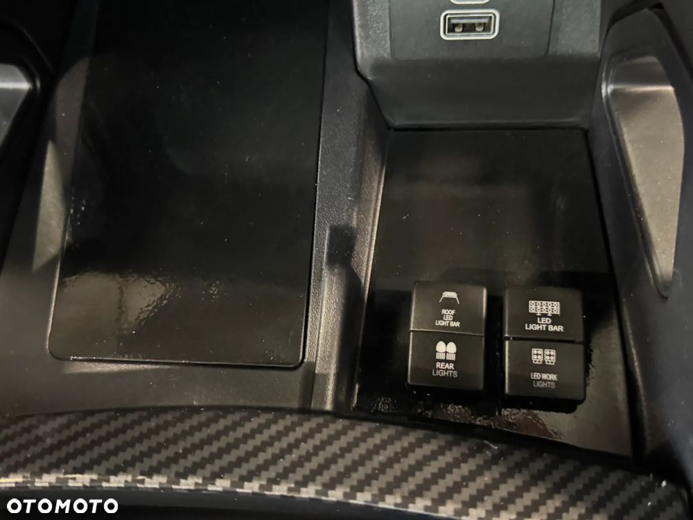 Ford Ranger 2.0 EcoBlue Bi-Turbo 4x4 DC Limited - 35