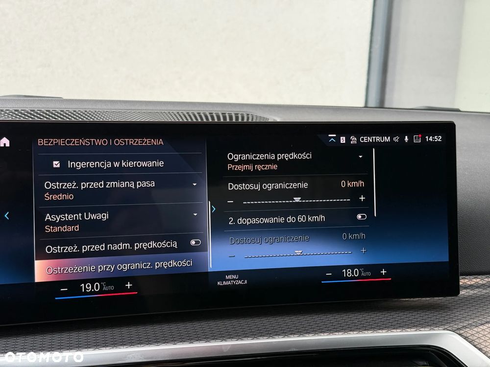 BMW Seria 3 320d xDrive M Sport Sport - 36