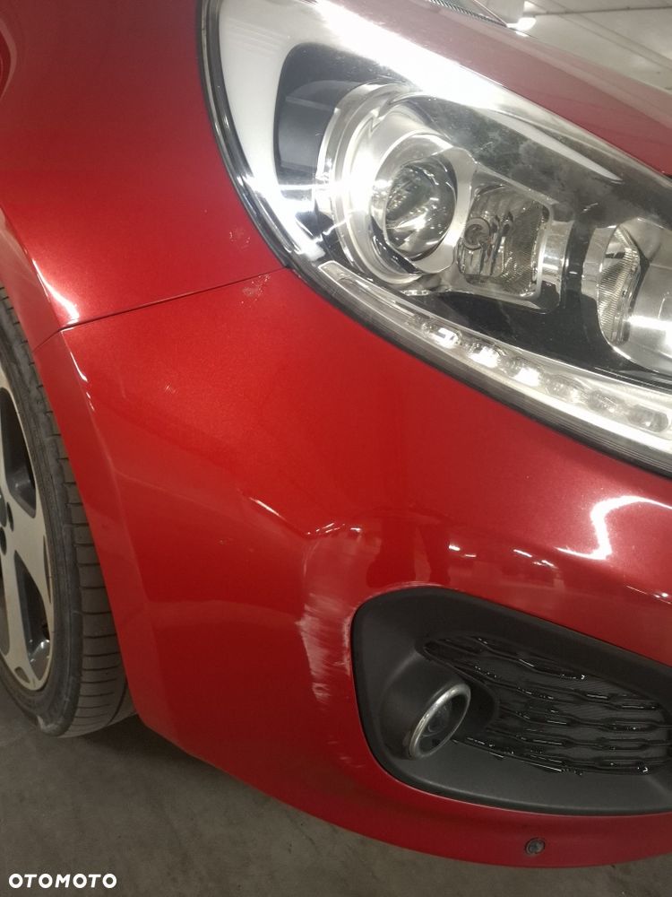 Kia Rio - 4