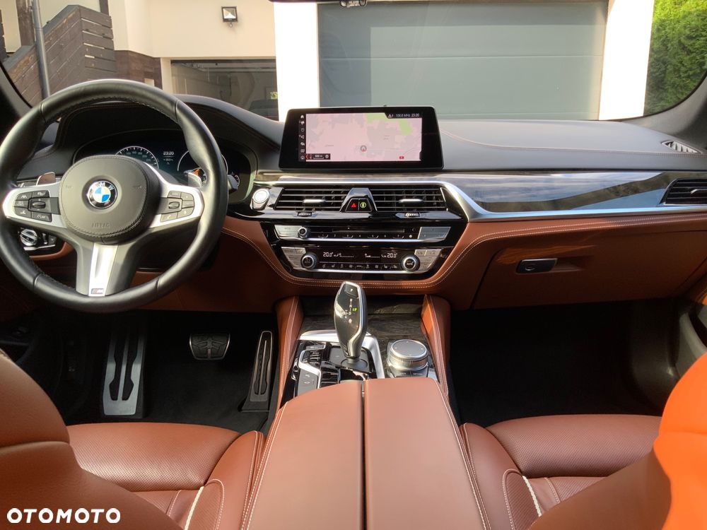 BMW Seria 5 530i M Sport Edition - 19