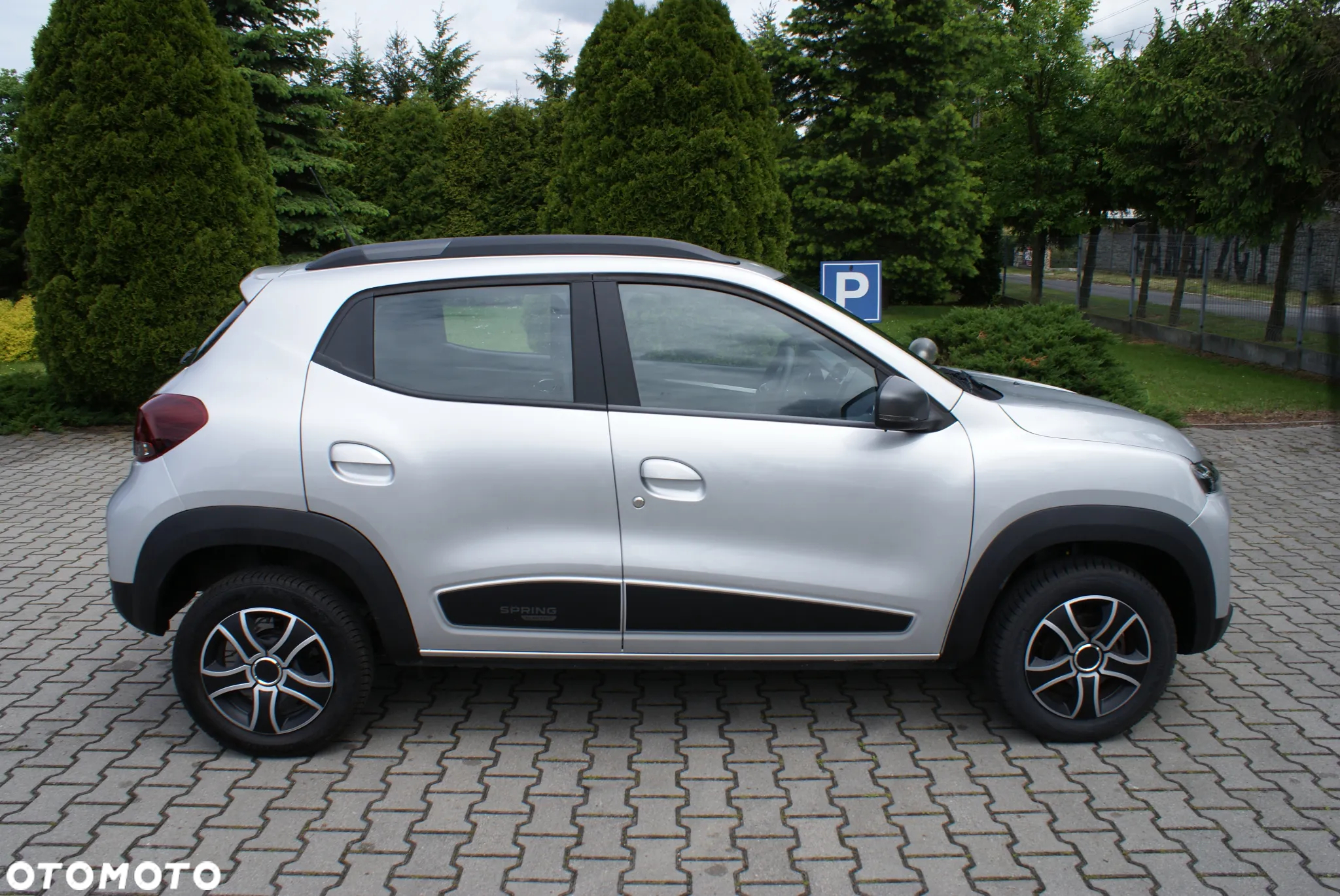 Dacia Spring - 13