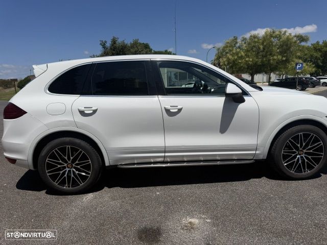 Porsche Cayenne Tiptronic S - 3