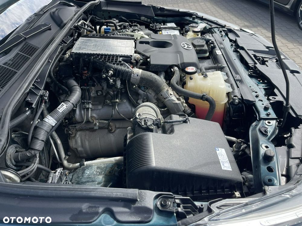 Toyota Hilux 4x4 Double Cab Autm Executive - 15