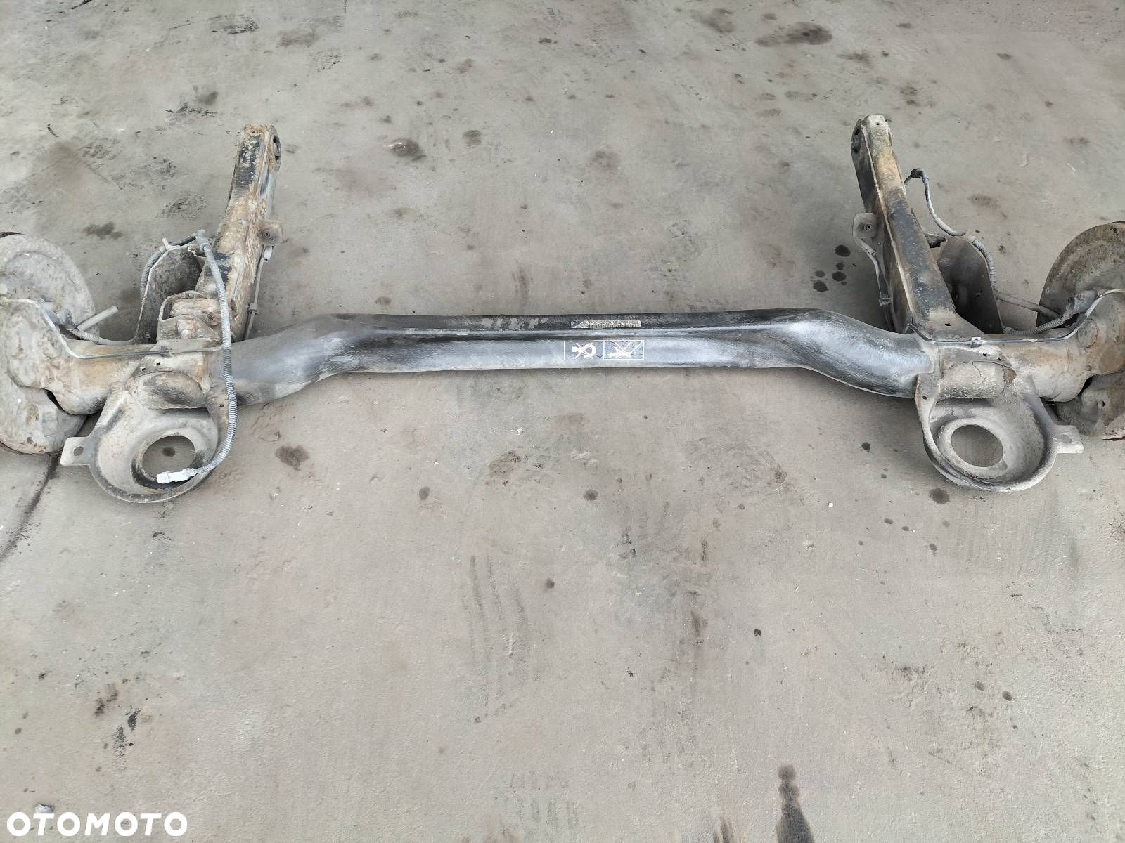 BELKA OŚ ZAWIESZENIA TYŁ BĘBNY Z ABS CITROEN EVASION I LIFT - 4