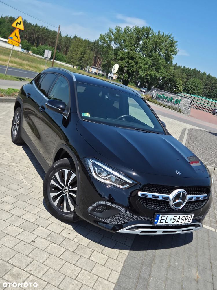 Mercedes-Benz GLA 200 Business Edition - 5