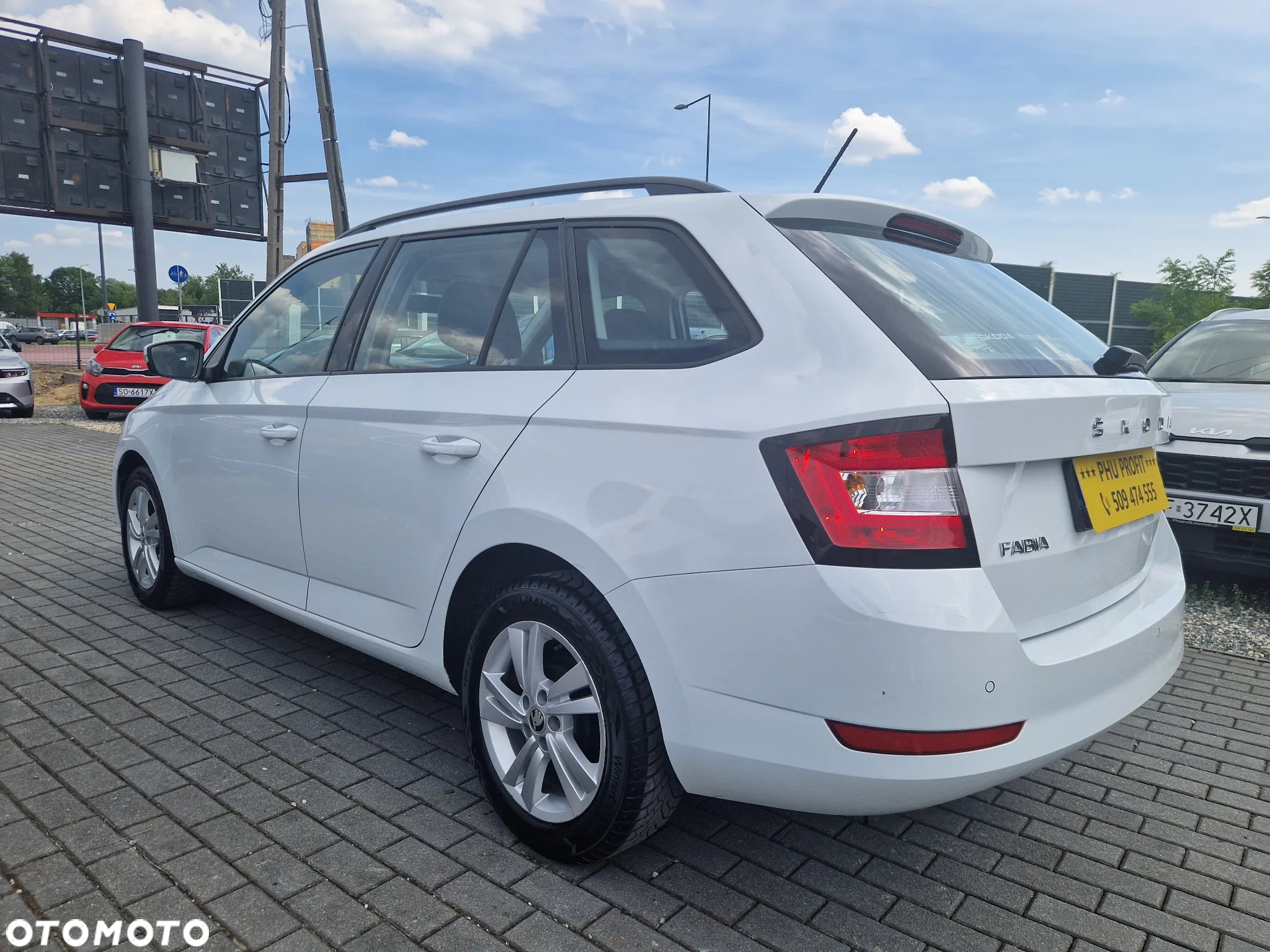 Skoda Fabia 1.0 TSI Ambition Plus - 12