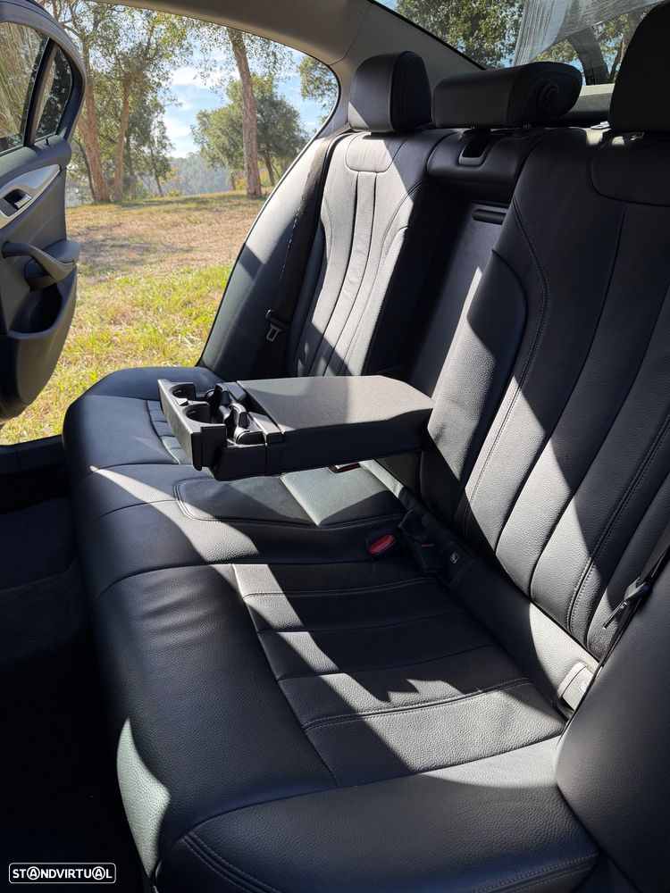 BMW 530 e iPerformance Line Luxury - 23