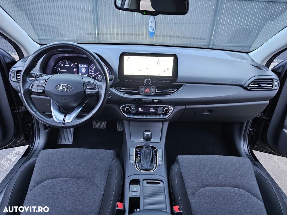 Hyundai i30 1.6 CRDI DCT Trend - 6