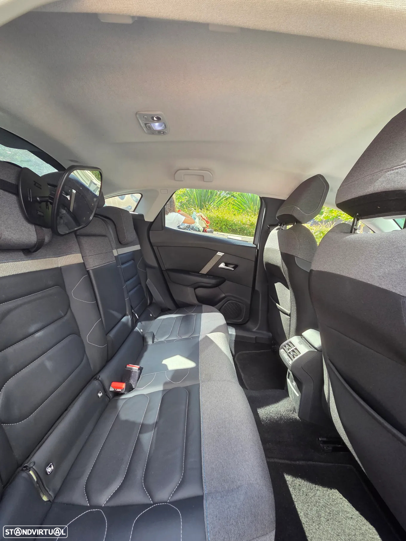 Citroën C4 1.2 PureTech Shine - 15