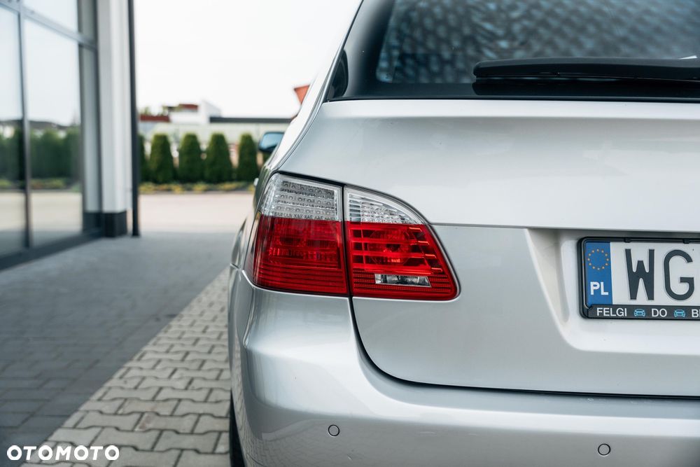 BMW Seria 5 525d xDrive Edition Exclusive - 12