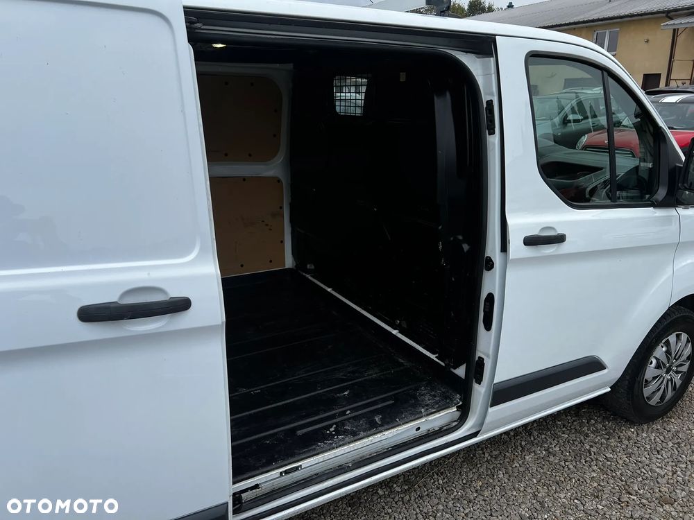 Ford Transit Custom - 27