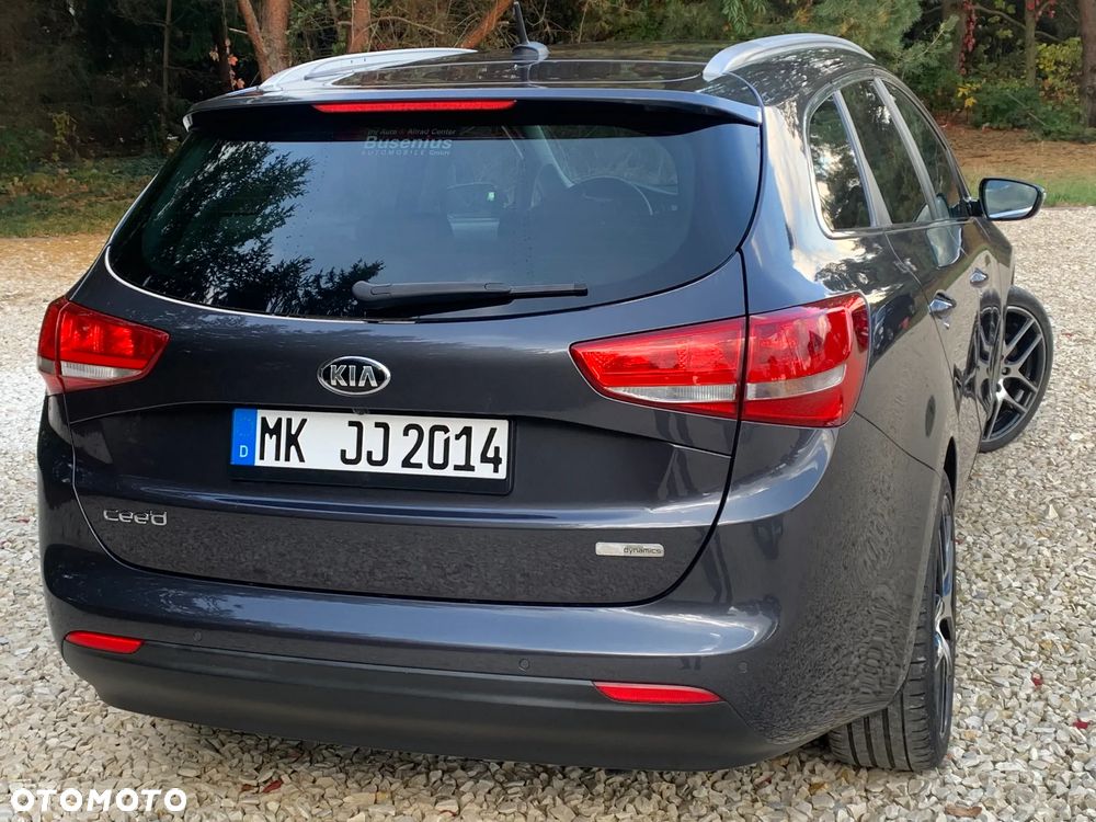 Kia Ceed 1.6 CRDi GT Line - 12