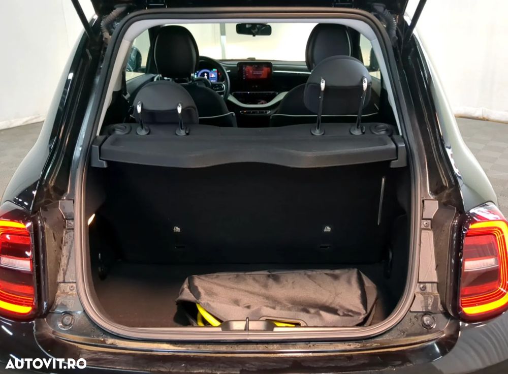 Fiat 500E Action - 4