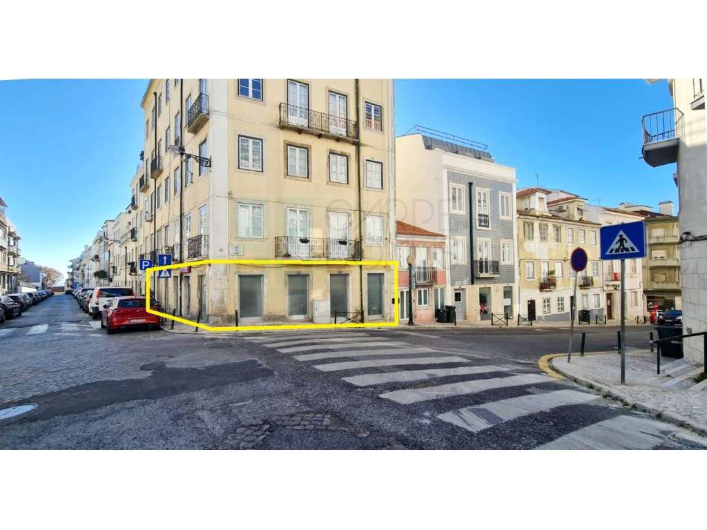 Loja comercial na Rua do Quelhas, na Lapa, Lisboa - Grande imagem: 2/59