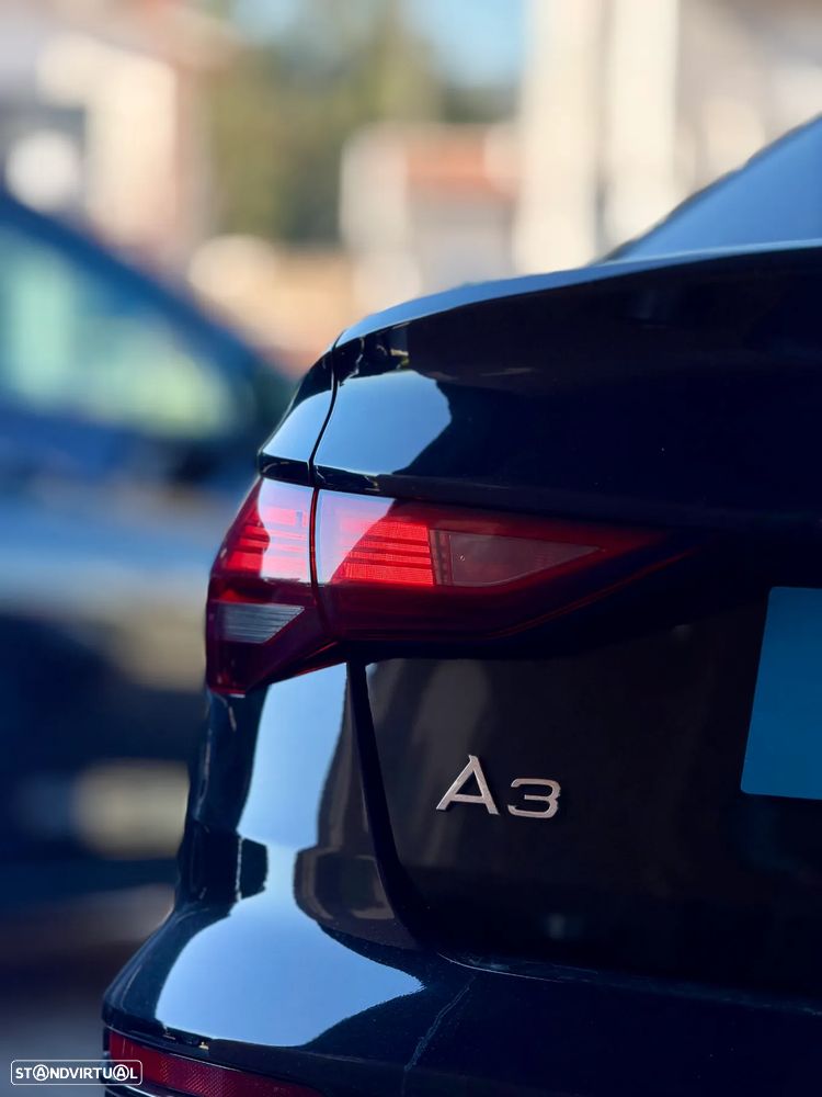 Audi A3 Limousine 30 TFSI S line S tronic - 32