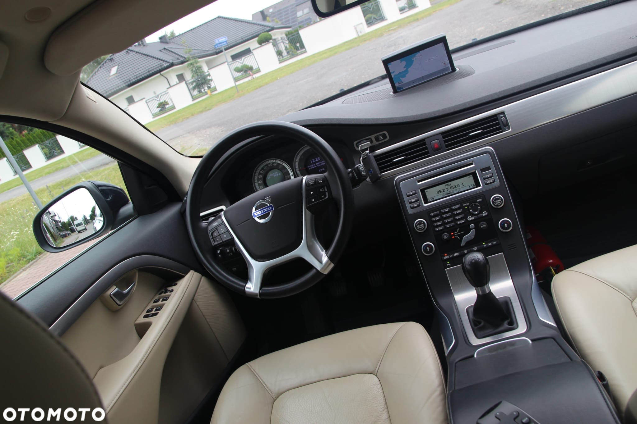 Volvo V70 1.6D DRIVe Momentum - 14