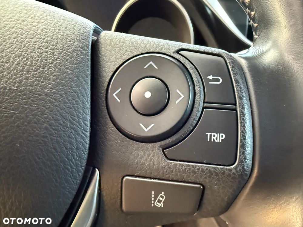 Toyota Auris 1.6 Premium - 15