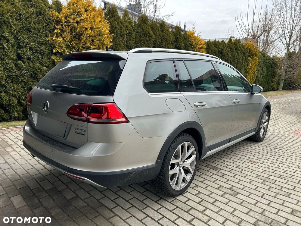 Volkswagen Golf Alltrack - 8